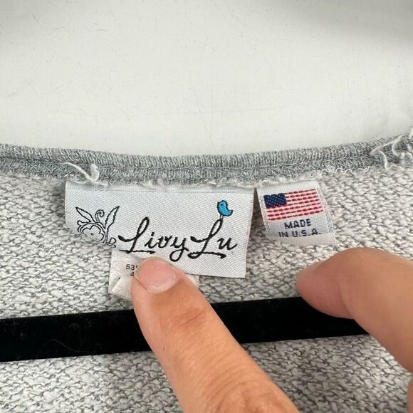 Livy Lu Women's Knit Long Sleeve Pullover Cropped Sweatshirt Gray Size Large‎ - Picture 2 of 10